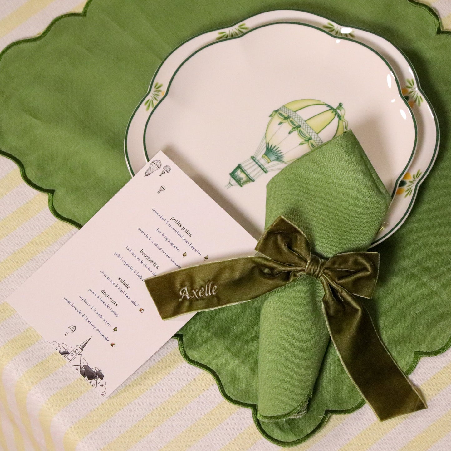 PERSONALIZE IT - Large Forest Green Velvet Napkin Bow Tie