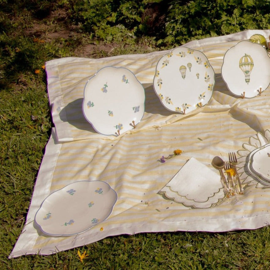 Meadow Flora Dinner Plate - Case of 12 Plates