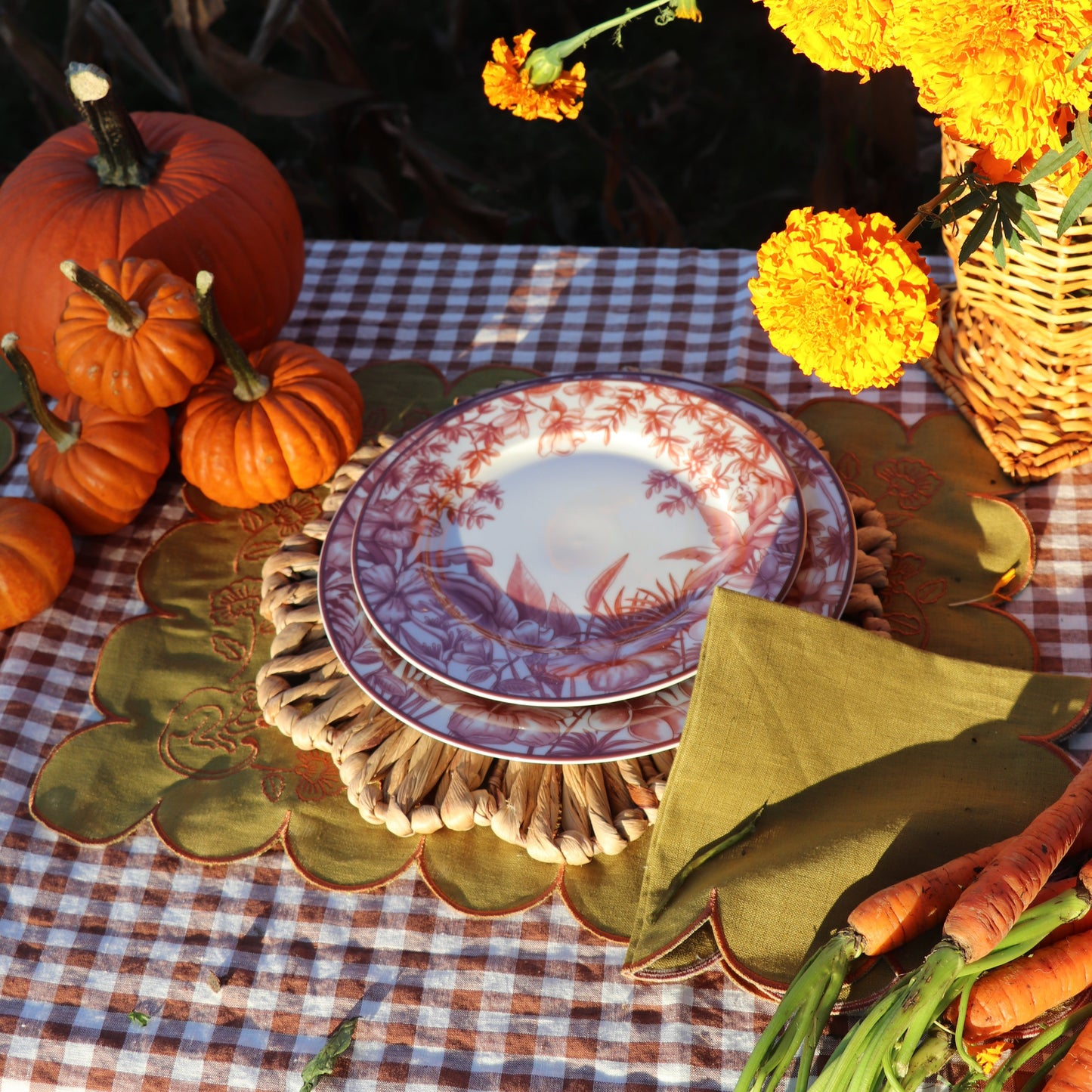 Sepia Estate Starter Plate - Set of 4