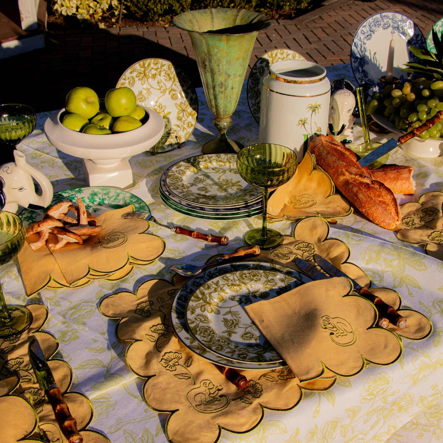 Sunlit Moss Napkin - Set of 4