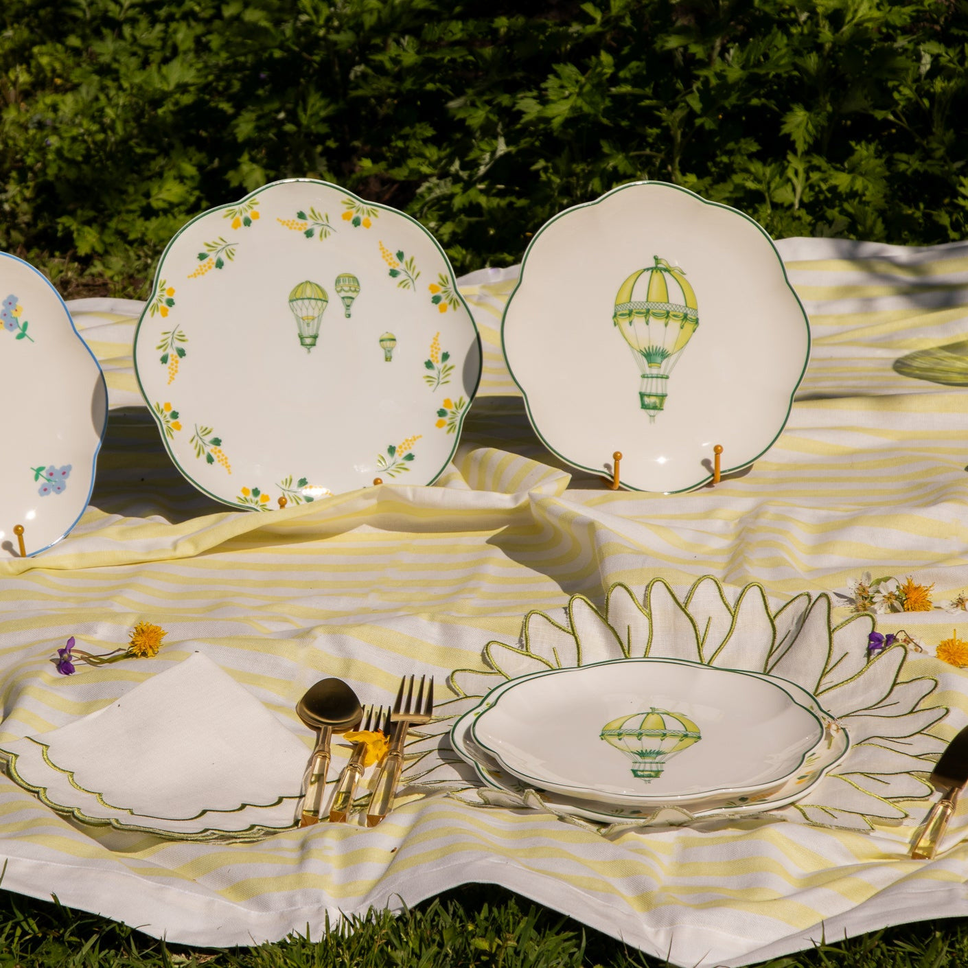 Valensole Lavender Scalloped Dinner Plate - Set of 4