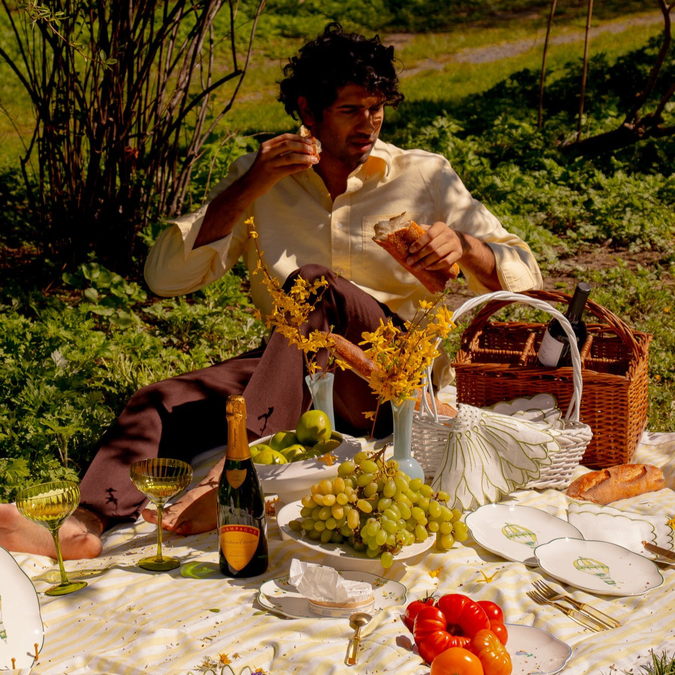Valensole Lavender Scalloped Starter Plate - Case of 12 Plates